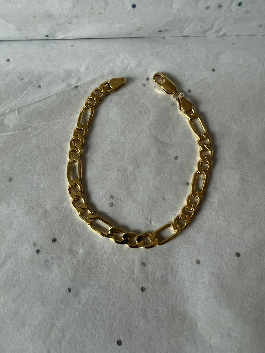 Hollow Figaro Bracelet